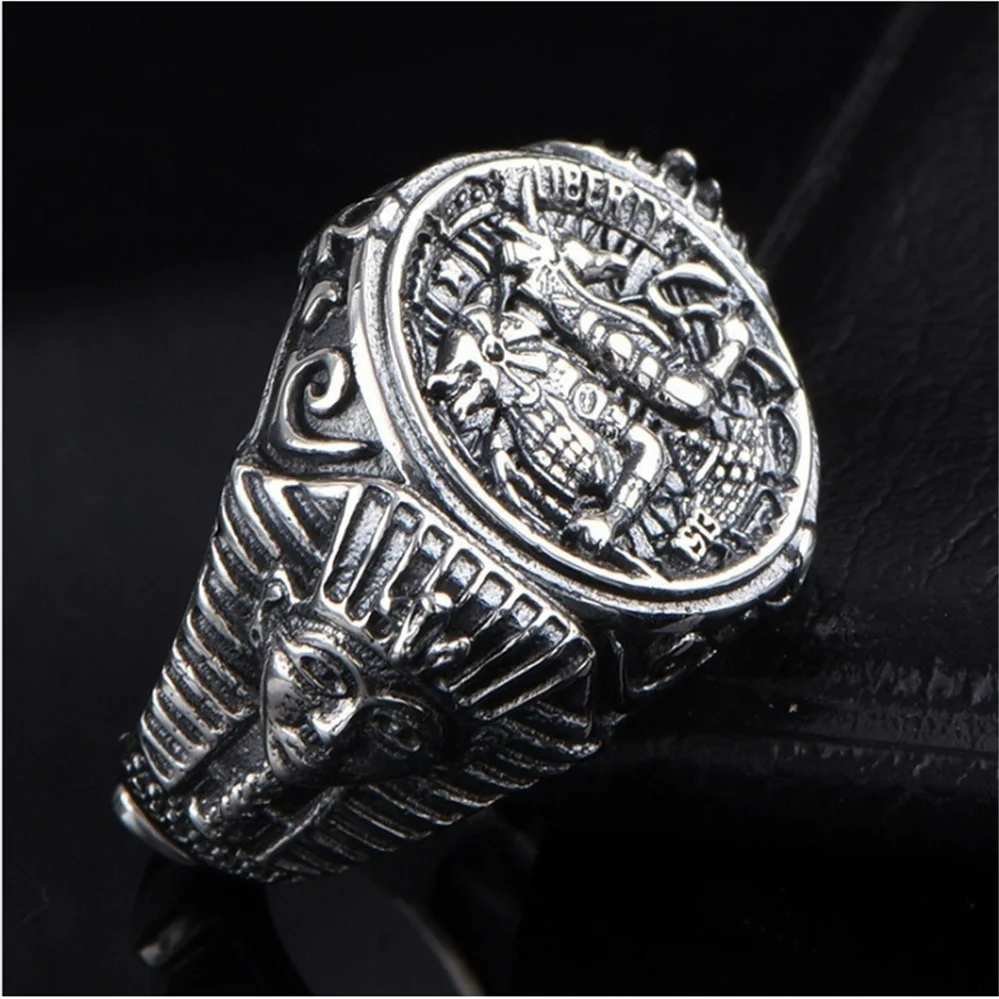 Fashion Retro Style Gothic Punk Hip Hop Pattern Embossed Ring Men's Holiday Gift Jewelry Jewelry Gift
Fashion Retro Style Gothic Punk Hip Hop Pattern Embossed Ring Men's Holiday Gift Jewelry Jewelry Gift