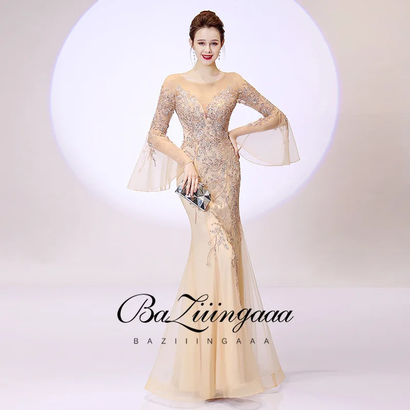 BAZIIINGAAA Luxury Gold Beaded Evening Dress Long Sleeve Round Neck Gold Gown Mermaid Design Suitable for Formal Evening
BAZIIINGAAA Luxury Gold Beaded Evening Dress Long Sleeve Round Neck Gold Gown Mermaid Design Suitable for Formal Evening