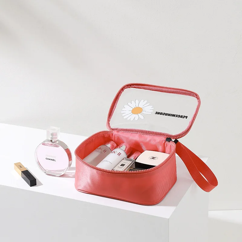 Transparent PVC Bags Travel Organizer Clear Makeup Bag Beautician Cosmetic Bag Daisy Case Toiletry Bag Make Up Pouch Wash Bags
Transparent PVC Bags Travel Organizer Clear Makeup Bag Beautician Cosmetic Bag Daisy Case Toiletry Bag Make Up Pouch Wash Bags