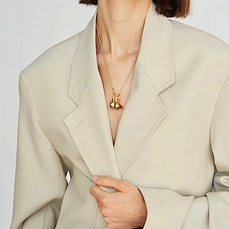 Dazan New 19ss New Lemaire Vintage Perfume Bottle Water Drop Pendant Photo Projection Necklace Smiley Jewelry For Women
Dazan New 19ss New Lemaire Vintage Perfume Bottle Water Drop Pendant Photo Projection Necklace Smiley Jewelry For Women