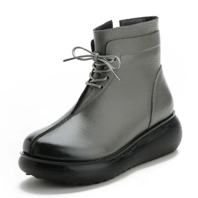 Женские ботильоны из натуральной кожи в стиле ретро, зимние теплые ботинки на толстой танкетке, зима 2020
Женские ботильоны из натуральной кожи в стиле ретро, зимние теплые ботинки на толстой танкетке, зима 2020