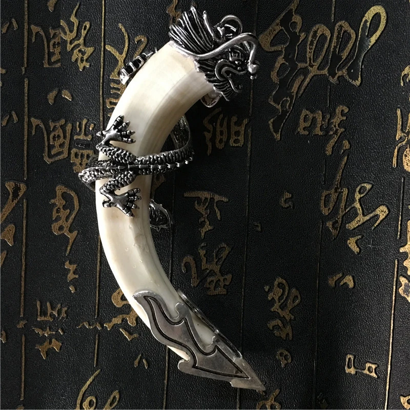 1 шт./продуманная Натуральная Подлинная зубья дикого кабана, тибетский серебряный кулон с головой дракона
1 шт./продуманная Натуральная Подлинная зубья дикого кабана, тибетский серебряный кулон с головой дракона