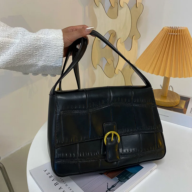 Bag Female Summer2021new Trendy Fashion Western-style One-shoulder Messenger Bag Stone Pattern Net Red Ladies Small Square Bagag
Bag Female Summer2021new Trendy Fashion Western-style One-shoulder Messenger Bag Stone Pattern Net Red Ladies Small Square Bagag