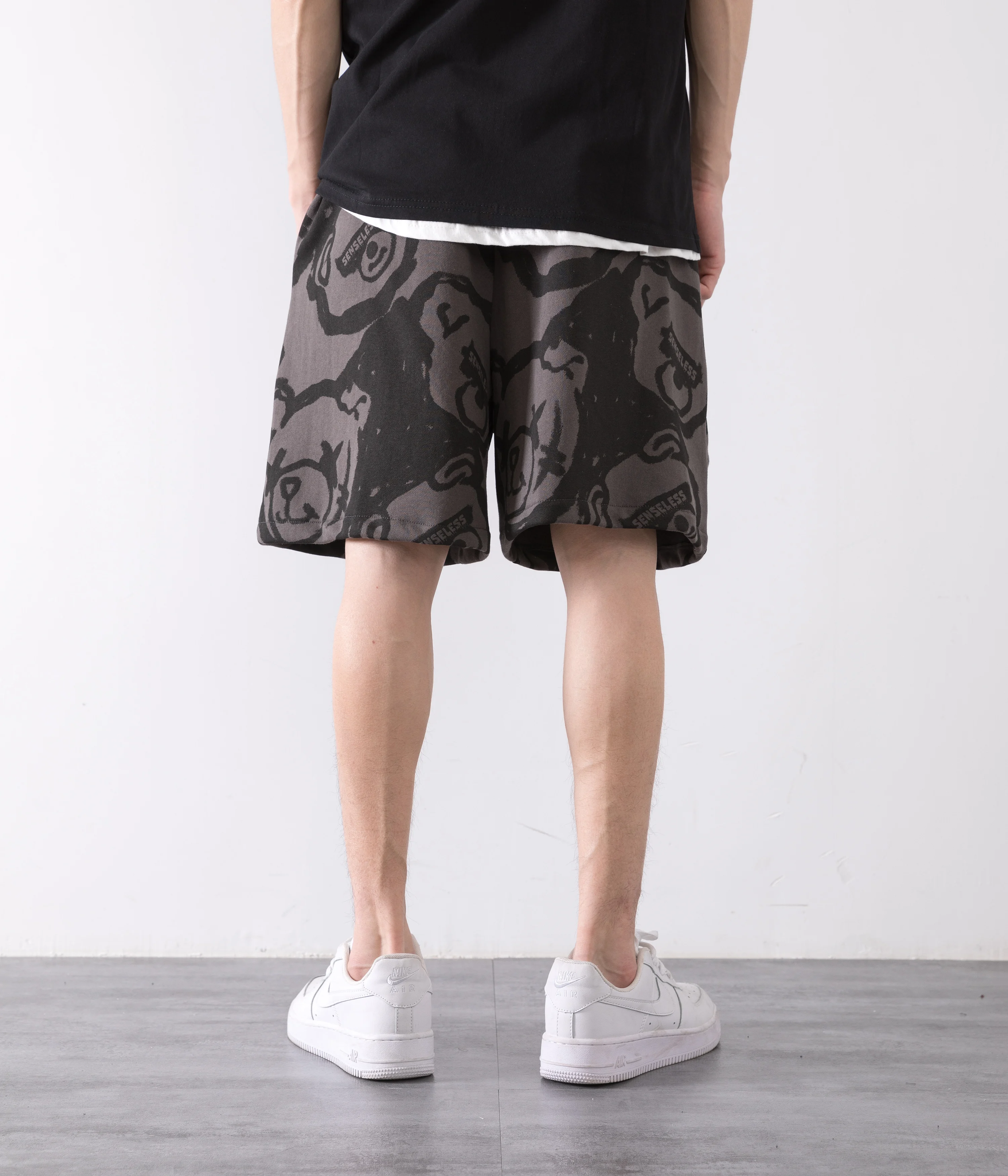 Student Sports Shorts Men's Summer Thin Bear Print Running Casual Loose Wide Leg Straight Pants For Lovers
Student Sports Shorts Men's Summer Thin Bear Print Running Casual Loose Wide Leg Straight Pants For Lovers