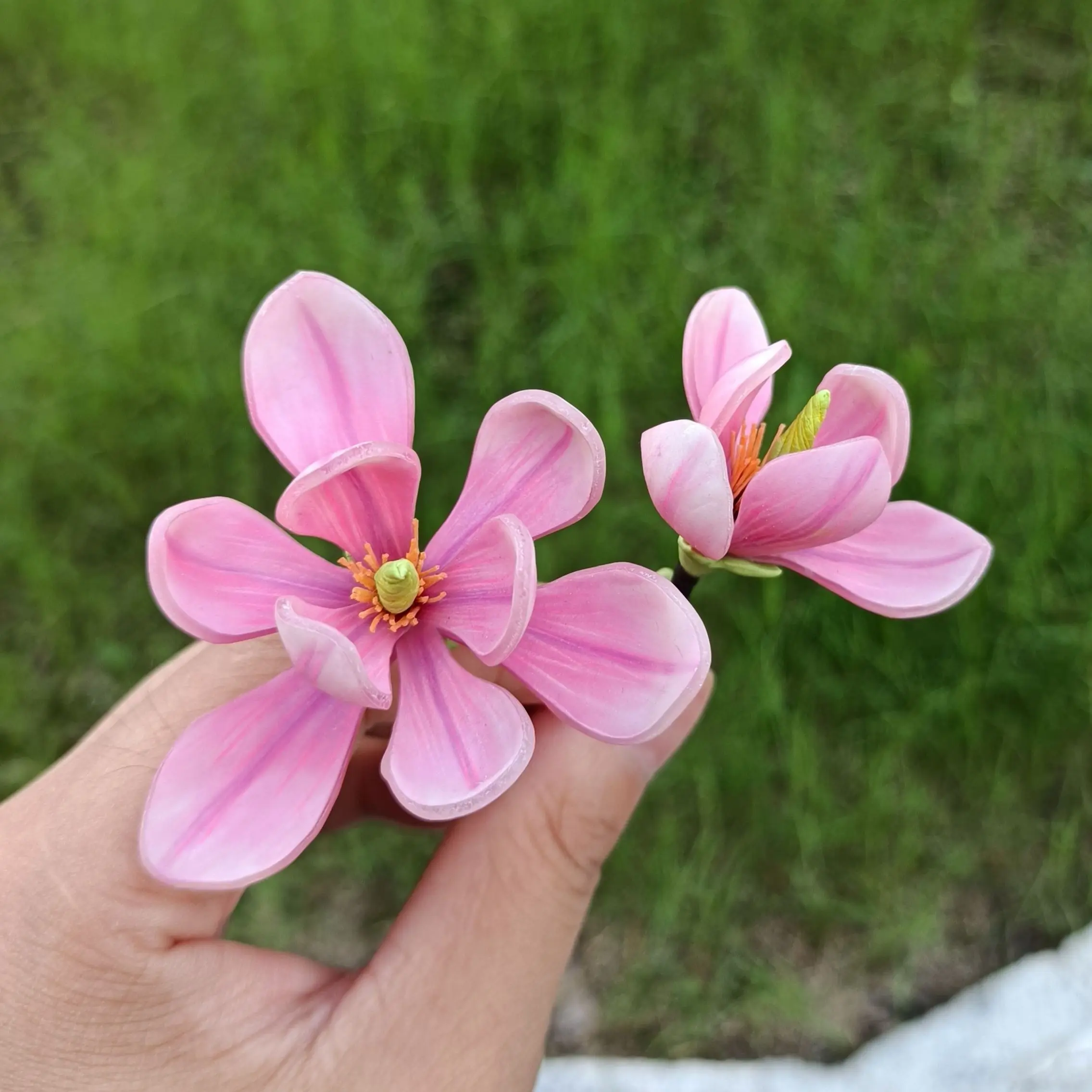 LALAVARA Customized Brides Headpieces Vintage Kanzashi Resin Magnolia Hair Ornament
LALAVARA Customized Brides Headpieces Vintage Kanzashi Resin Magnolia Hair Ornament