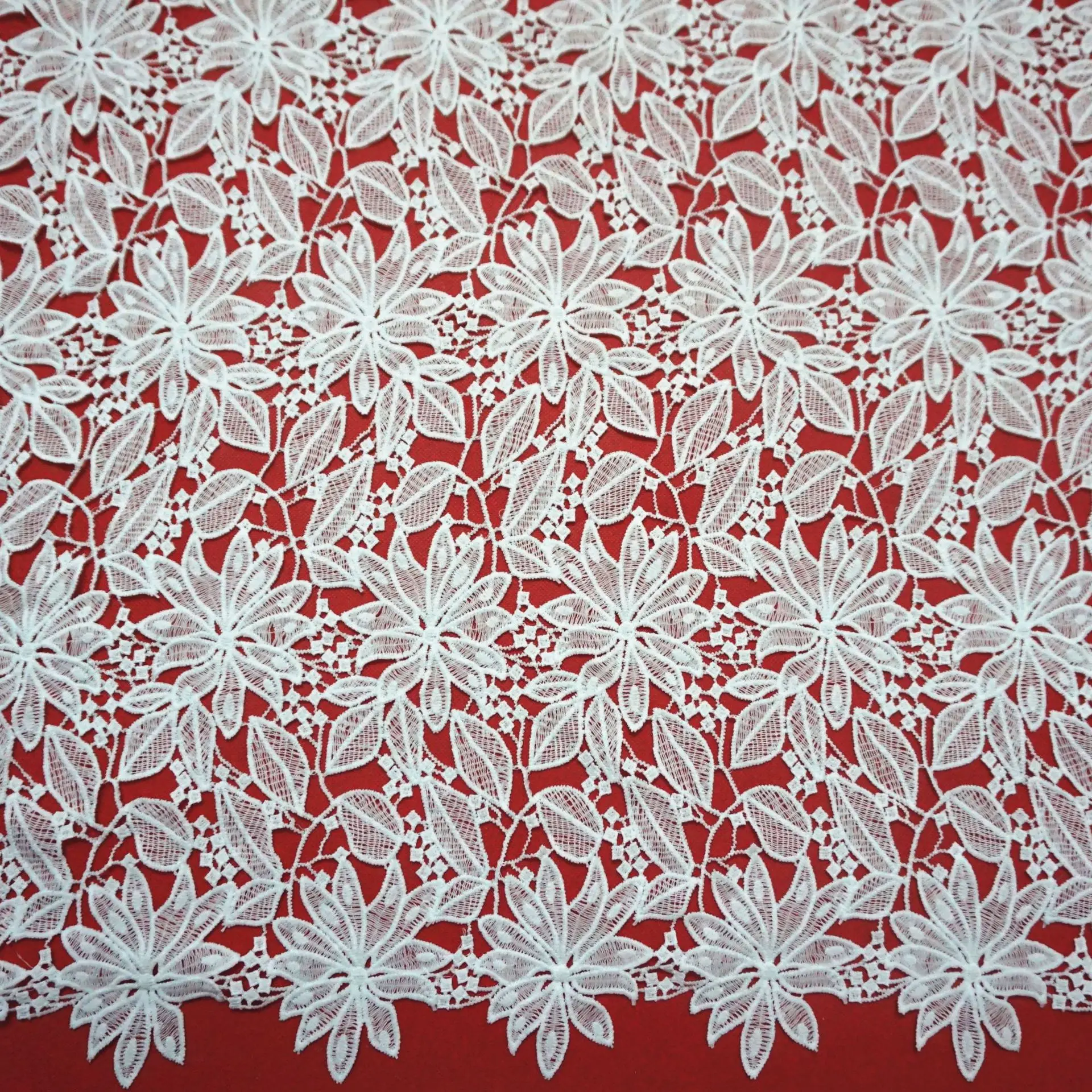 2 Yard/ Lot Embroidery fabric hollow water soluble lace elastic milk silk embroidery full of large flower three-dimensional
2 Yard/ Lot Embroidery fabric hollow water soluble lace elastic milk silk embroidery full of large flower three-dimensional