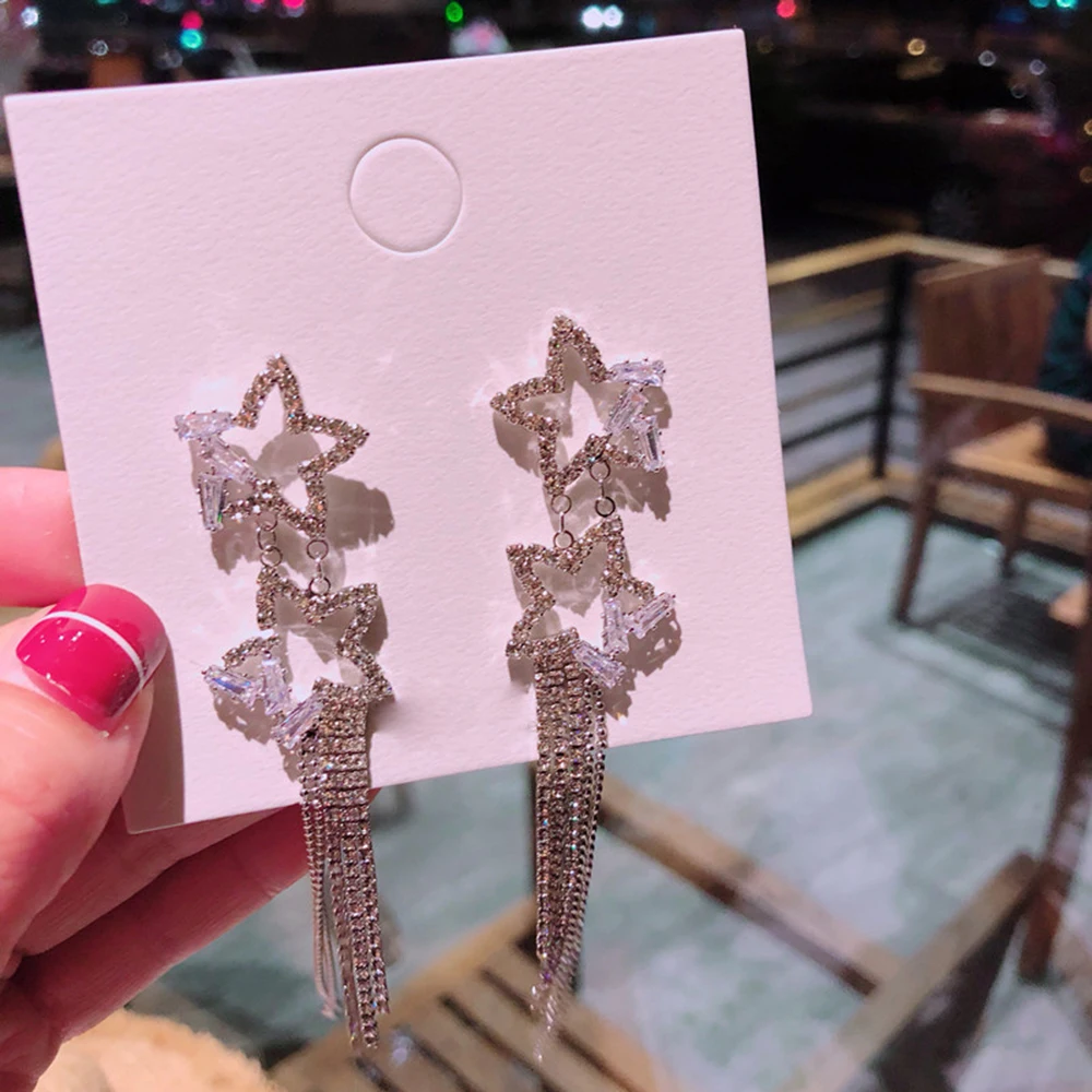 S925 silver needle Korean version of zircon five-pointed star temperament star long earrings earrings fashion ladies earrings
S925 silver needle Korean version of zircon five-pointed star temperament star long earrings earrings fashion ladies earrings