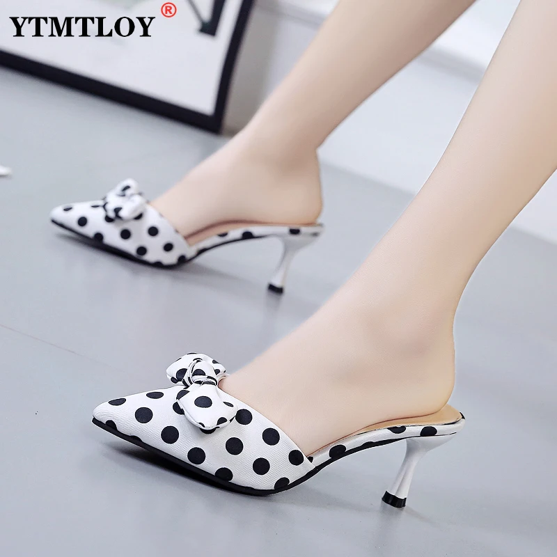 New Fashion Women Summer Sandals Butterfly-knot Party Pointed Toe Shoes Slides Polka Dot Women's High Heels Fashion Pointed Shoe
New Fashion Women Summer Sandals Butterfly-knot Party Pointed Toe Shoes Slides Polka Dot Women's High Heels Fashion Pointed Shoe