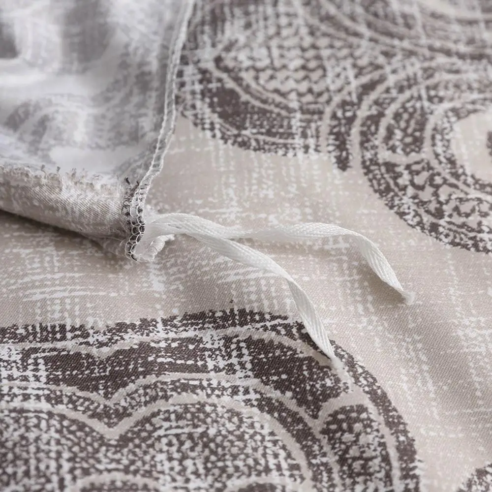 American retro style home comforter bedding set twin Queen King bed set Home duvet cover sets Bedclothes Quilt Cover Pillow case
American retro style home comforter bedding set twin Queen King bed set Home duvet cover sets Bedclothes Quilt Cover Pillow case