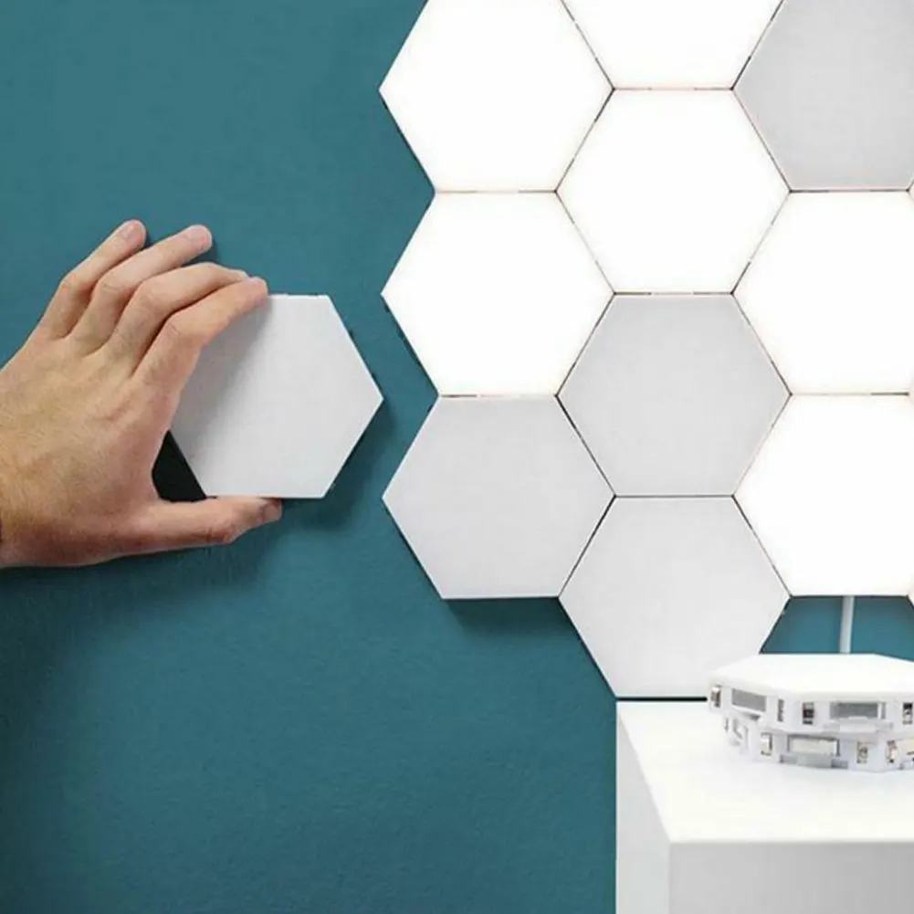 Hexagon LED DIY Hexagonal Wall Lamp Honeycomb Interior Wall Lamp Splicing Night Light Modular Touch Sensitive Quantum Lamps 8PCS
Hexagon LED DIY Hexagonal Wall Lamp Honeycomb Interior Wall Lamp Splicing Night Light Modular Touch Sensitive Quantum Lamps 8PCS