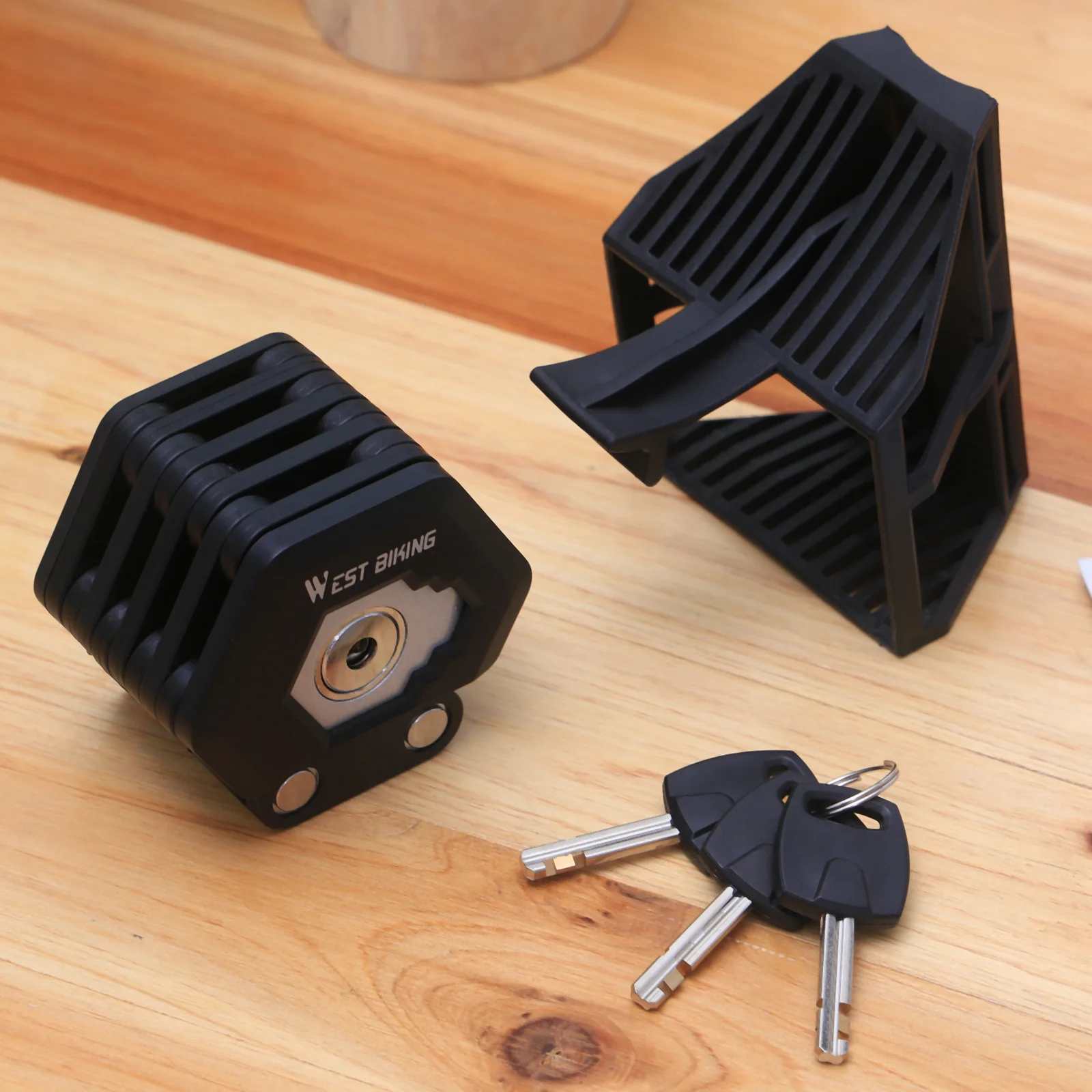 Bike Lock Anti-Theft Foldable Chain Locks 26-Section Alloy Steel Folding Safety Motorcycle Bicycle Locks For Cycling With 3 Keys
Bike Lock Anti-Theft Foldable Chain Locks 26-Section Alloy Steel Folding Safety Motorcycle Bicycle Locks For Cycling With 3 Keys