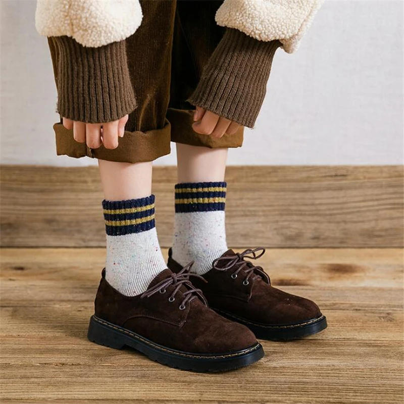 Thick Terry Wool New Socks Women For Autumn And Winter With Striped Dotted Yarn Warm Comfortable Christmas Socks
Thick Terry Wool New Socks Women For Autumn And Winter With Striped Dotted Yarn Warm Comfortable Christmas Socks
