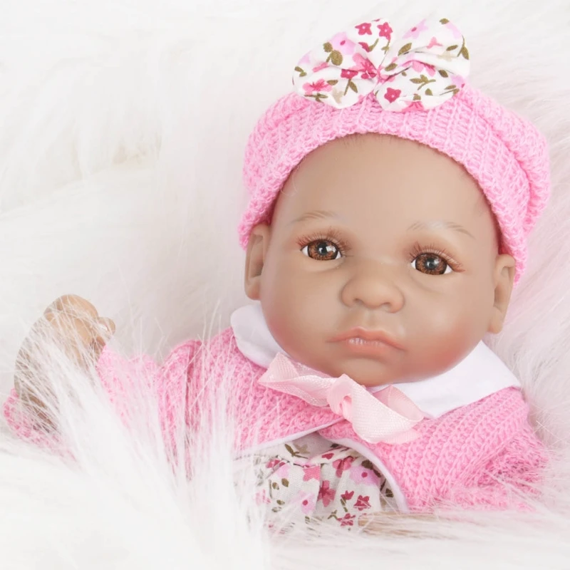 28cm Looking Lifelike Realistic Baby Silicone Newborn Care Toy No Hair to Open Eyes for Children and the Elderly Xmas Gift
28cm Looking Lifelike Realistic Baby Silicone Newborn Care Toy No Hair to Open Eyes for Children and the Elderly Xmas Gift