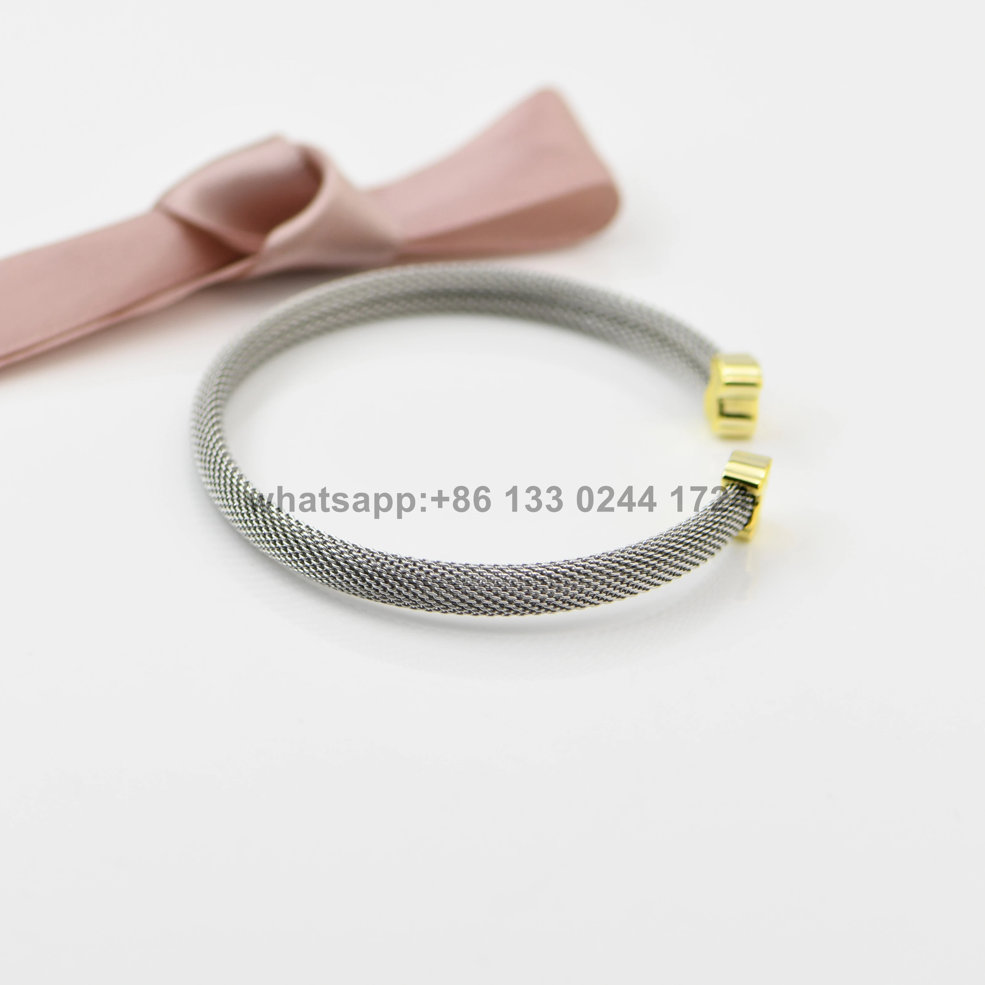 Модные ювелирные изделия из стерлингового серебра 925 пробы в испанском стиле, сетка 17,5 см, золото и сталь, фотоэлемент TSB263
Модные ювелирные изделия из стерлингового серебра 925 пробы в испанском стиле, сетка 17,5 см, золото и сталь, фотоэлемент TSB263