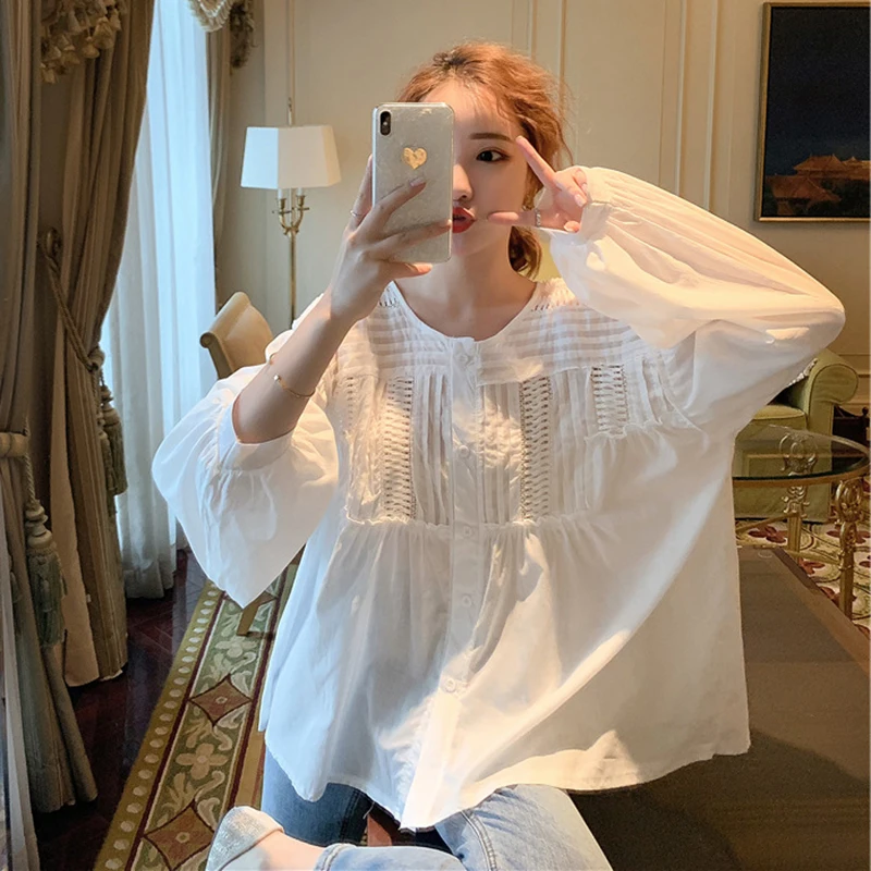 1101# 2021 Spring Summer Chic White Cotton Maternity Blouse Large Size Loose Hollow Out Shirt for Pregnant Women Pregnancy Tops
1101# 2021 Spring Summer Chic White Cotton Maternity Blouse Large Size Loose Hollow Out Shirt for Pregnant Women Pregnancy Tops