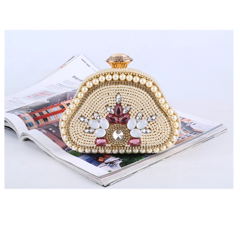 Fancy Pearl and Diamonds Evening Clutch Bags Luxury Women Wedding Party Purse Ball Handbags Rhinestone Mini Minaudiere
Fancy Pearl and Diamonds Evening Clutch Bags Luxury Women Wedding Party Purse Ball Handbags Rhinestone Mini Minaudiere