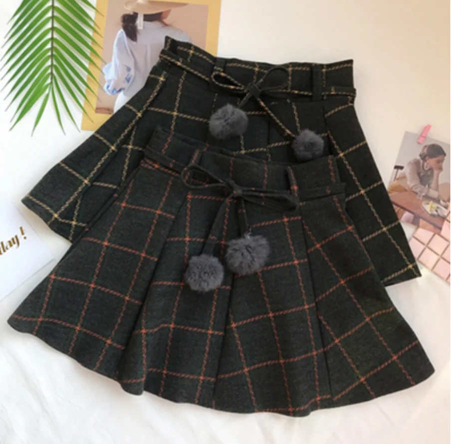 Japanese sweet Autumn Plaid pleated Woolen skirt soft girl cute kawaii preppy style temperament mini JK college uniform skirt
Japanese sweet Autumn Plaid pleated Woolen skirt soft girl cute kawaii preppy style temperament mini JK college uniform skirt