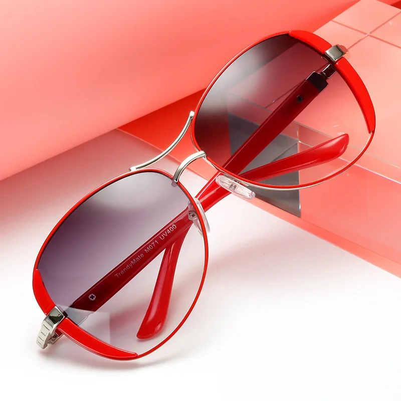 Fashion Women Sunglasses Brand Designer Women Vintage Sun Glasses UV400 Lady Sunglass Shades Eyewear Oculos de sol
Fashion Women Sunglasses Brand Designer Women Vintage Sun Glasses UV400 Lady Sunglass Shades Eyewear Oculos de sol