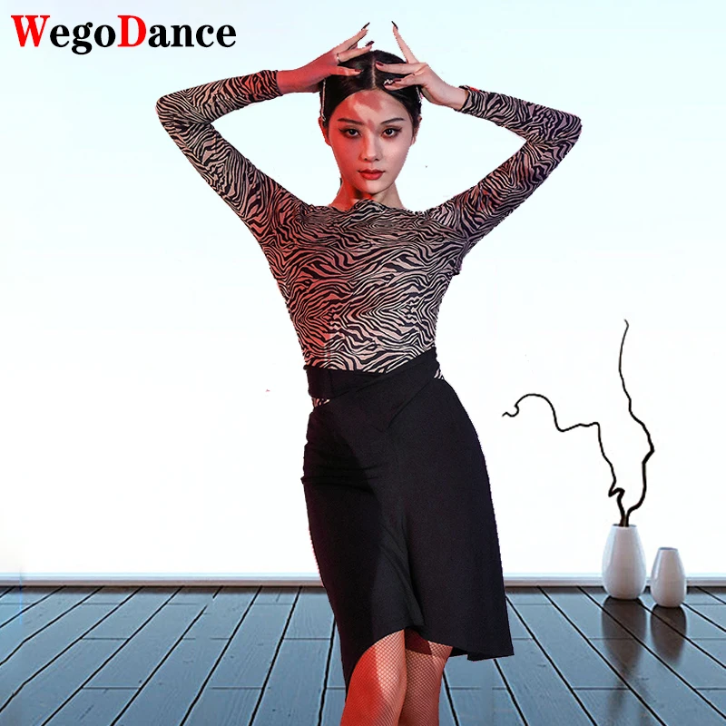 Latin Dance Long Sleeve Shirt Sexy Leotarad Top Performance Tango Salsa Cha Cha Samba Rumba Costume
Latin Dance Long Sleeve Shirt Sexy Leotarad Top Performance Tango Salsa Cha Cha Samba Rumba Costume