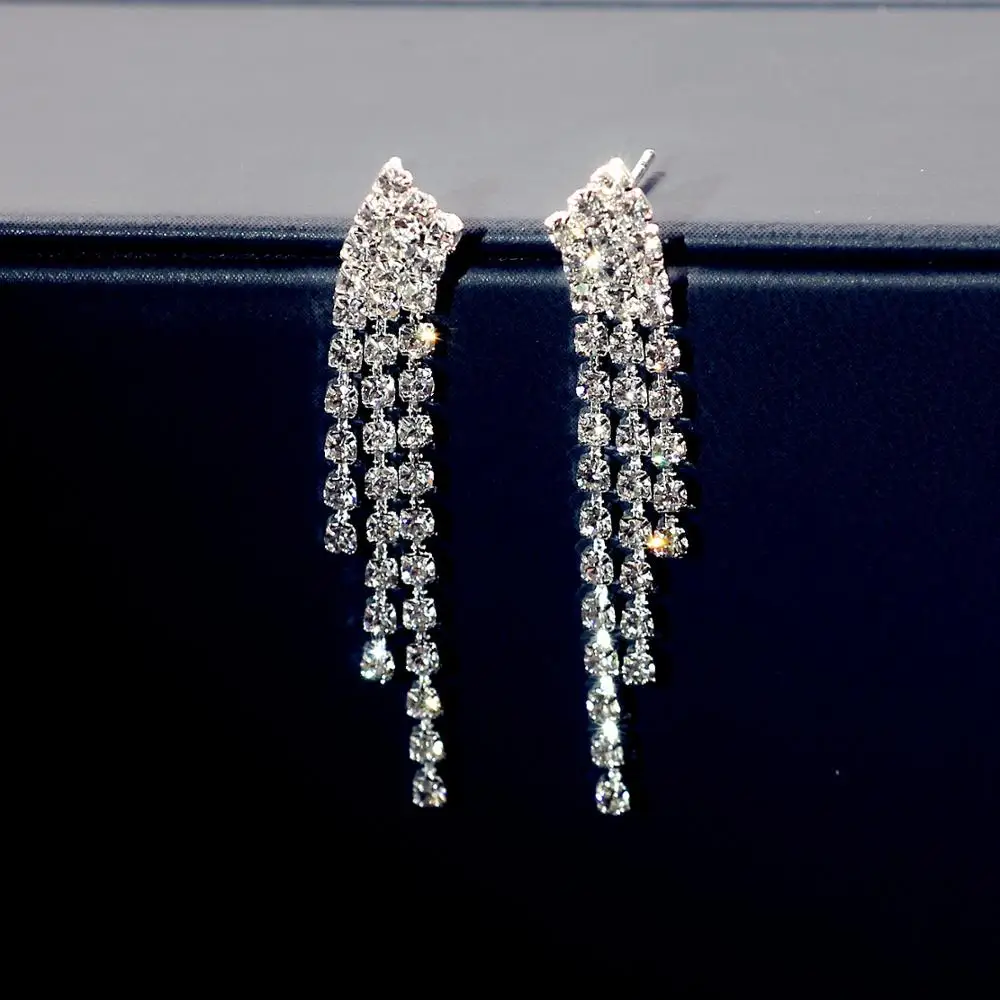 New Stainless steel Long Crystal Tassel Silver Color Dangle Earrings for Women Party Wedding Drop Earing Fashion Jewelry Gifts
New Stainless steel Long Crystal Tassel Silver Color Dangle Earrings for Women Party Wedding Drop Earing Fashion Jewelry Gifts