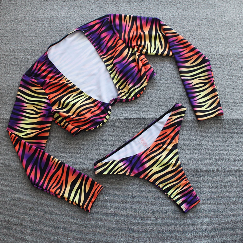 2021 Sexy Bikini Women Long Sleeves Swimsuit Underwire Push Up Swimwear Female Print Bikini Set Brazilian Beachwear Bathing Suit
2021 Sexy Bikini Women Long Sleeves Swimsuit Underwire Push Up Swimwear Female Print Bikini Set Brazilian Beachwear Bathing Suit