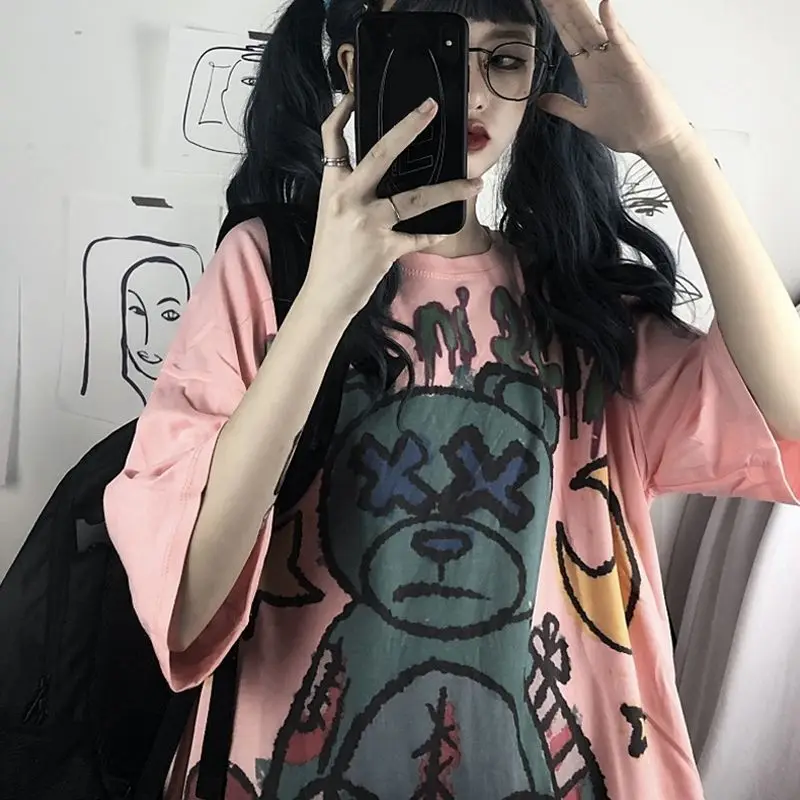 Pink Cartoon Tshirt Streetwear Fummer Oversized Bear T Shirt Women Harajuku Short Sleeves Tops Tee Hip Hop Gothic Devil Tshirt
Pink Cartoon Tshirt Streetwear Fummer Oversized Bear T Shirt Women Harajuku Short Sleeves Tops Tee Hip Hop Gothic Devil Tshirt