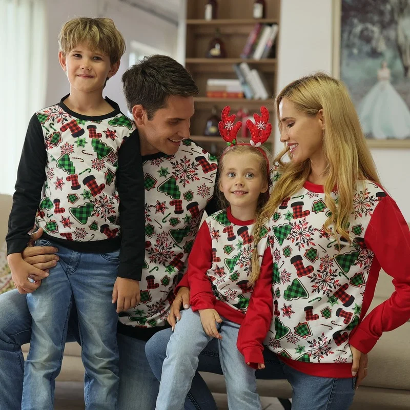 Famliy Matching Christmas Sweatshirt Father Mother Kids Printed Top Clothes for Christmas Festival
Famliy Matching Christmas Sweatshirt Father Mother Kids Printed Top Clothes for Christmas Festival