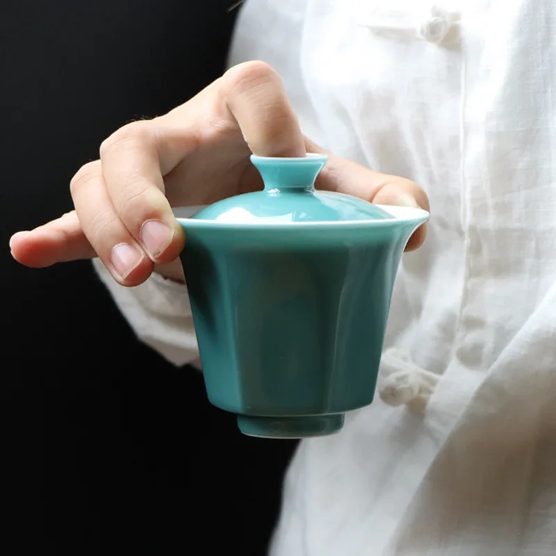 Handmade Hexagonal Diamond Coloured Glaze Ceramic Whiteware Cover Bowl Ceramic Kung Fu Three-Force Tea Bowl Tea Making Device
Handmade Hexagonal Diamond Coloured Glaze Ceramic Whiteware Cover Bowl Ceramic Kung Fu Three-Force Tea Bowl Tea Making Device