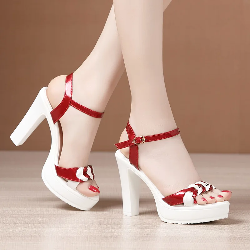 2021High Heels Sandals Women Wedding Shoes Summer 2021 Elegant Platform Sandals Ladies Office Party Sandals 
2021High Heels Sandals Women Wedding Shoes Summer 2021 Elegant Platform Sandals Ladies Office Party Sandals