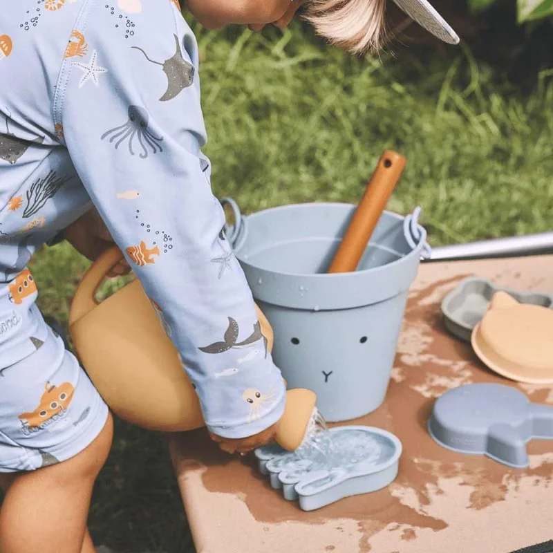 Children Beach Toys Baby Summer Digging Sand 6pcs Kit Tool with Shovel Water Game Play Outdoor Toy Set Sandbox for Boys Girls
Children Beach Toys Baby Summer Digging Sand 6pcs Kit Tool with Shovel Water Game Play Outdoor Toy Set Sandbox for Boys Girls