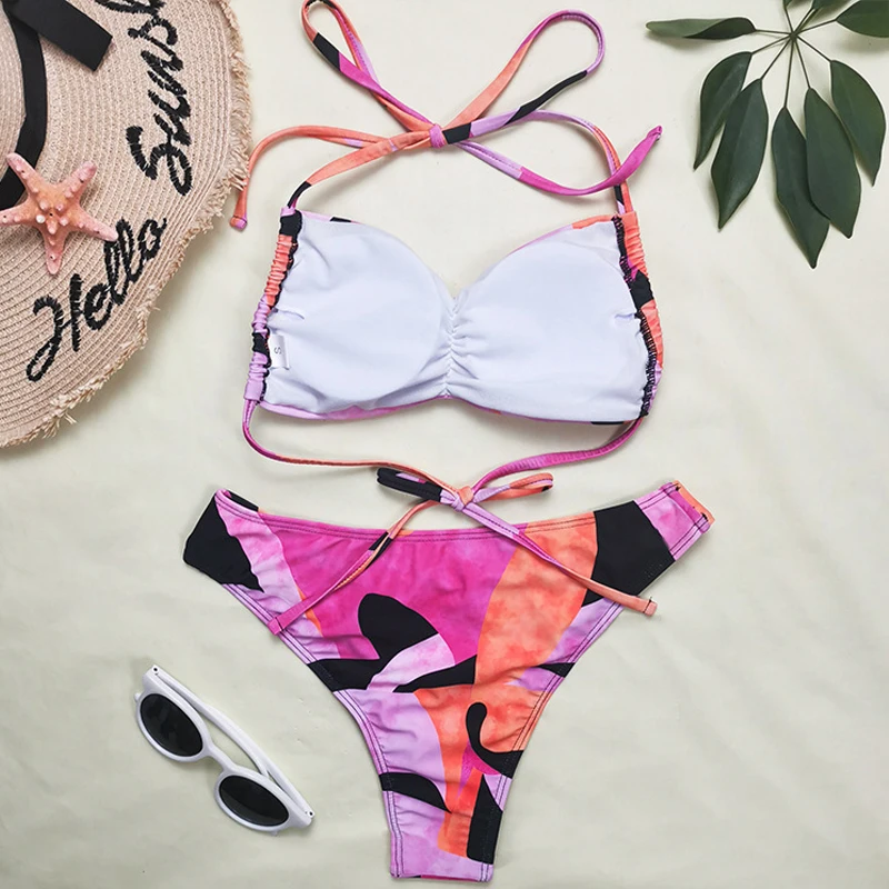New 2021 Sexy Print Bandeau Bikini High Waisted Swimwear Women Push Up Bathing Suit Women High Cut Beach Wear Brazilian Biquini
New 2021 Sexy Print Bandeau Bikini High Waisted Swimwear Women Push Up Bathing Suit Women High Cut Beach Wear Brazilian Biquini