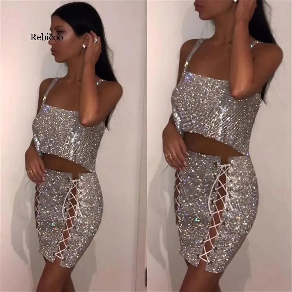 

Rebicoo Luxury Glitter Metal Crystal Skirts Women Hollow Out Diamonds Rhinestone Lace Up Sexy Clubwear Nightclub Mini Skirt