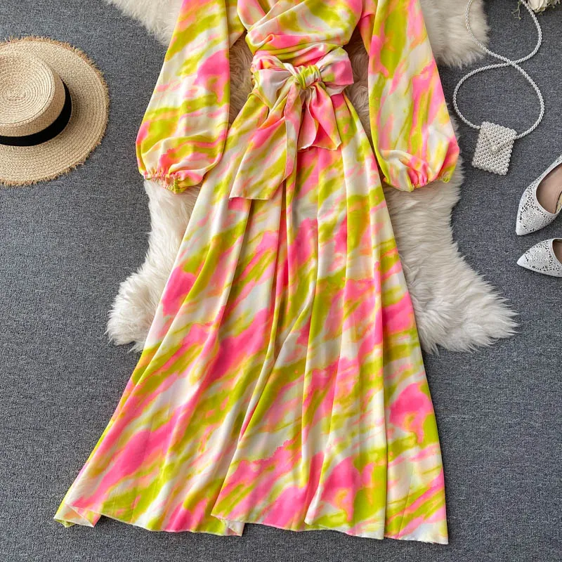 Autumn 2020 Bohemian Printed Bandage Long Dress Women Sexy V-Neck Puff Sleeve High Waist Sweet Pink/Yellow Robe Female Vestidos
Autumn 2020 Bohemian Printed Bandage Long Dress Women Sexy V-Neck Puff Sleeve High Waist Sweet Pink/Yellow Robe Female Vestidos