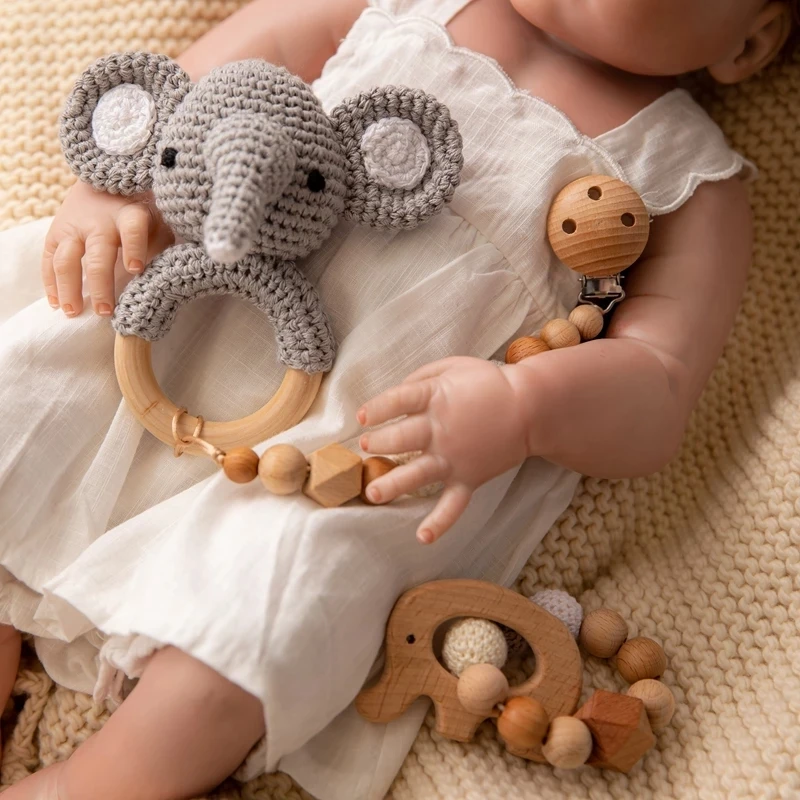 1set Baby Rattle Wooden Crochet ANIMALS Bells Music Teething Bracelet Pacifier Dummy Clips Gym Play Rodent Baby Products Toy
1set Baby Rattle Wooden Crochet ANIMALS Bells Music Teething Bracelet Pacifier Dummy Clips Gym Play Rodent Baby Products Toy
