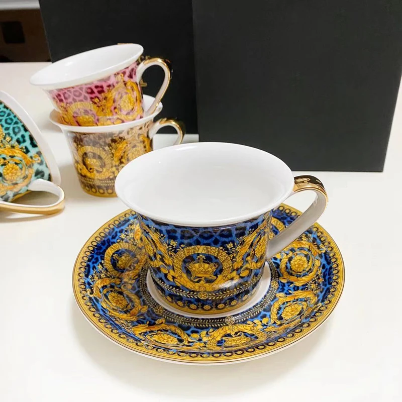 High Quality Porcelain Coffee Cup and Saucer With Box Bone China Tea Cup Set Kitchen Accessories Europe Home Decor Luxury Gifts
High Quality Porcelain Coffee Cup and Saucer With Box Bone China Tea Cup Set Kitchen Accessories Europe Home Decor Luxury Gifts