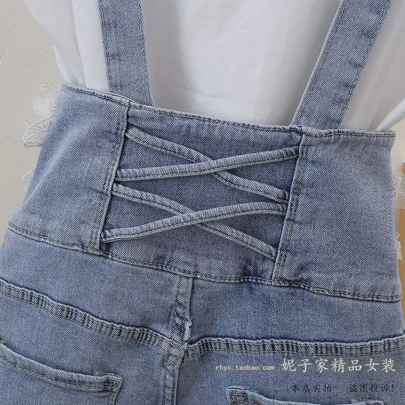 2021 Summer Korean Fashion 3D Flower Beaded Women Suspender Jeans Pants Single-Breasted Elastic High Waist A- Line Denim Shorts
2021 Summer Korean Fashion 3D Flower Beaded Women Suspender Jeans Pants Single-Breasted Elastic High Waist A- Line Denim Shorts