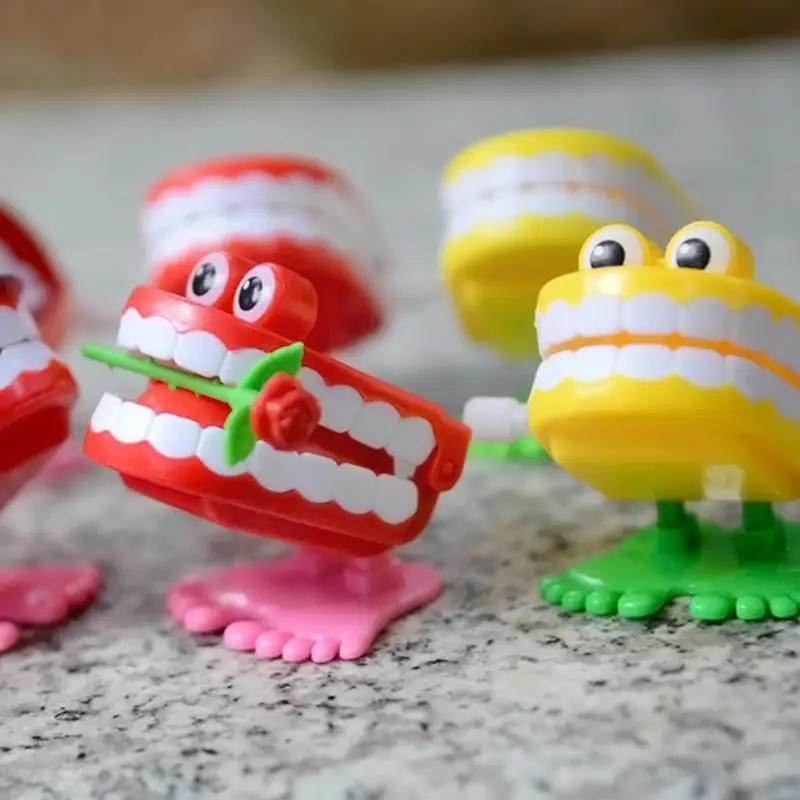 1pcs Clockwork Toy Upper Chain Jumping Tooth Toy Children Clockwork Dental Wind Teeth Halloween Spring Toys Up Jump Toys Ru W7P6
1pcs Clockwork Toy Upper Chain Jumping Tooth Toy Children Clockwork Dental Wind Teeth Halloween Spring Toys Up Jump Toys Ru W7P6