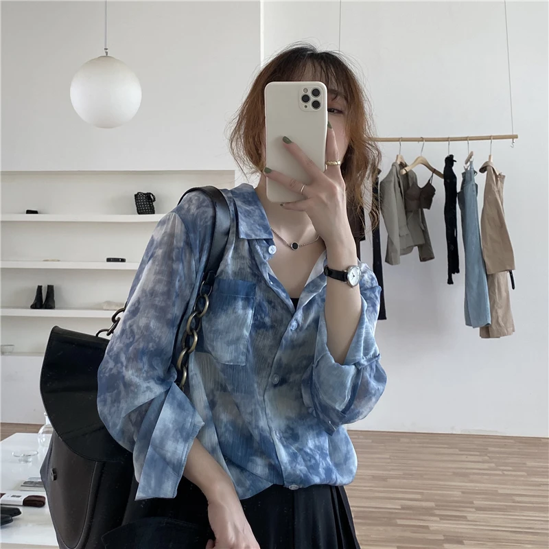 GOOHOJIO 2020 Fashion Ink Painting Women Blouses Long Sleeve Turn-down Collar Blouse Women Shirt Casual Tops Elegant Work Shirt
GOOHOJIO 2020 Fashion Ink Painting Women Blouses Long Sleeve Turn-down Collar Blouse Women Shirt Casual Tops Elegant Work Shirt