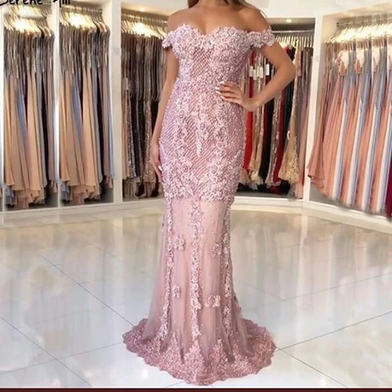 2021 Pink Evening Dresses Mermaid Off The Shoulder Floor Length Short Sleeve Sweetheart Lace Appliqued Formal Prom Party Gowns
2021 Pink Evening Dresses Mermaid Off The Shoulder Floor Length Short Sleeve Sweetheart Lace Appliqued Formal Prom Party Gowns