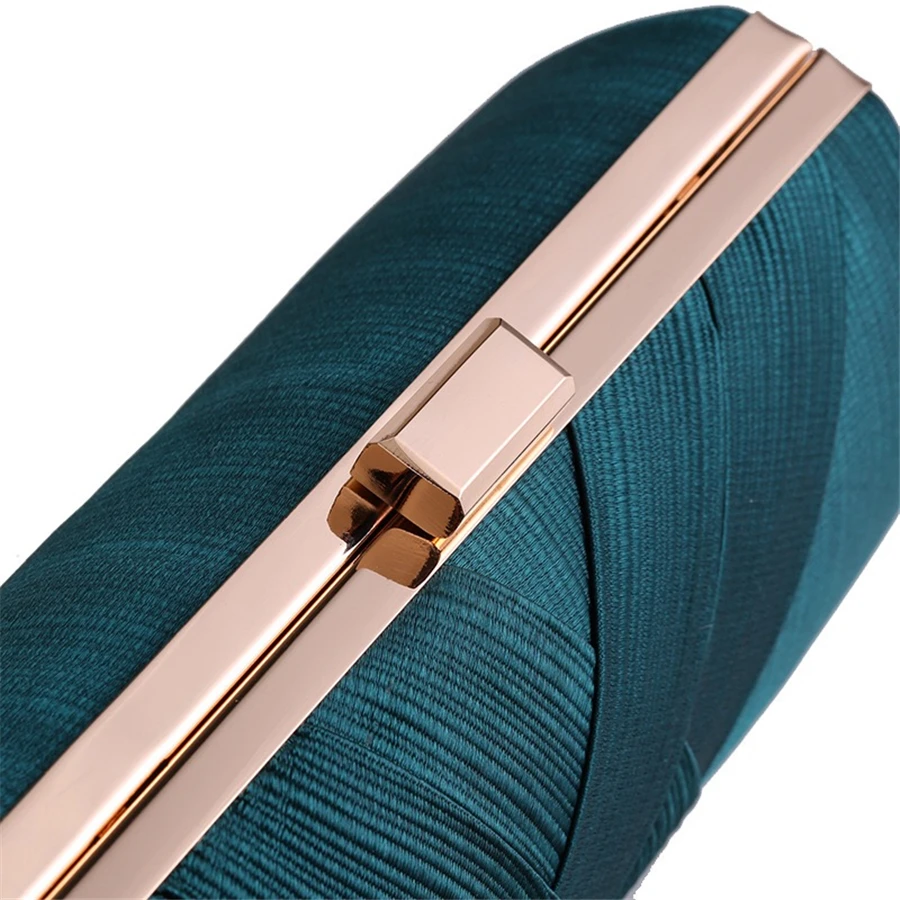 Wedding Clutch Bag Bridal Evening Handbag Luxury Jewelry Silk Wallet Women's Marry Evening Purse Banquet Bag Embroidery Party
Wedding Clutch Bag Bridal Evening Handbag Luxury Jewelry Silk Wallet Women's Marry Evening Purse Banquet Bag Embroidery Party