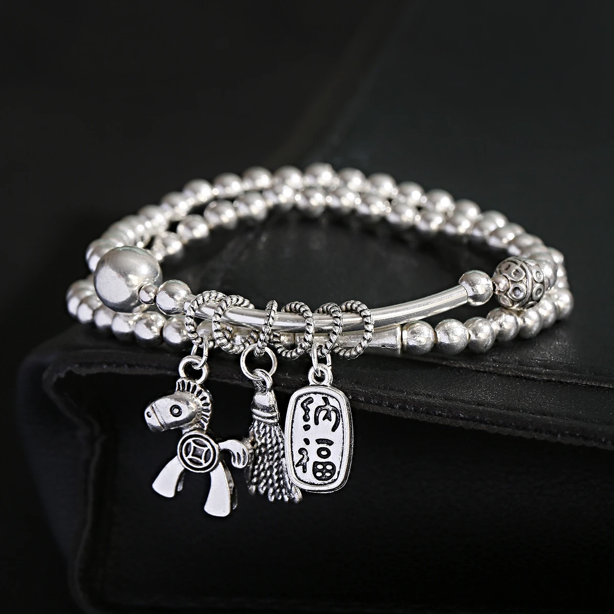 Vintage Women Bracelets Set Bohemia Charm CZ Hand Natural Stone Beads Tassel Pendents Bracelets Pour Les Femmes Jewelry Gift
Vintage Women Bracelets Set Bohemia Charm CZ Hand Natural Stone Beads Tassel Pendents Bracelets Pour Les Femmes Jewelry Gift