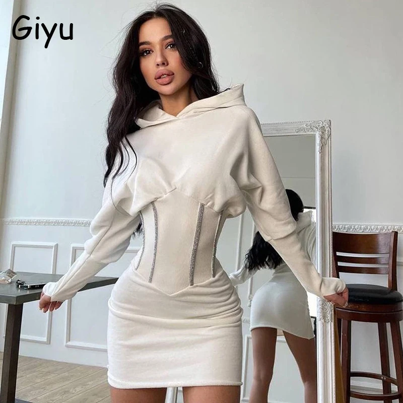Повседневное платье-свитшот Giyu с капюшоном, женское осенне-зимнее белое платье с длинным рукавом 2021, женское сексуальное облегающее мини-пл...
Повседневное платье-свитшот Giyu с капюшоном, женское осенне-зимнее белое платье с длинным рукавом 2021, женское сексуальное облегающее мини-пл...