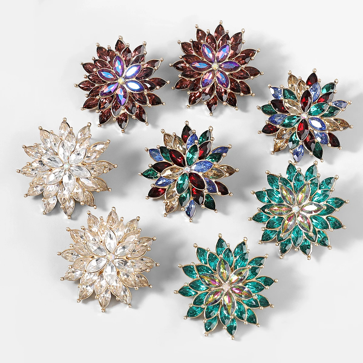 JIJIAWENHUA New Fashion Rhinestone Flower Shaped Women's Earrings Dinner Party Wedding Statement Fashion Jewelry Accessories
JIJIAWENHUA New Fashion Rhinestone Flower Shaped Women's Earrings Dinner Party Wedding Statement Fashion Jewelry Accessories