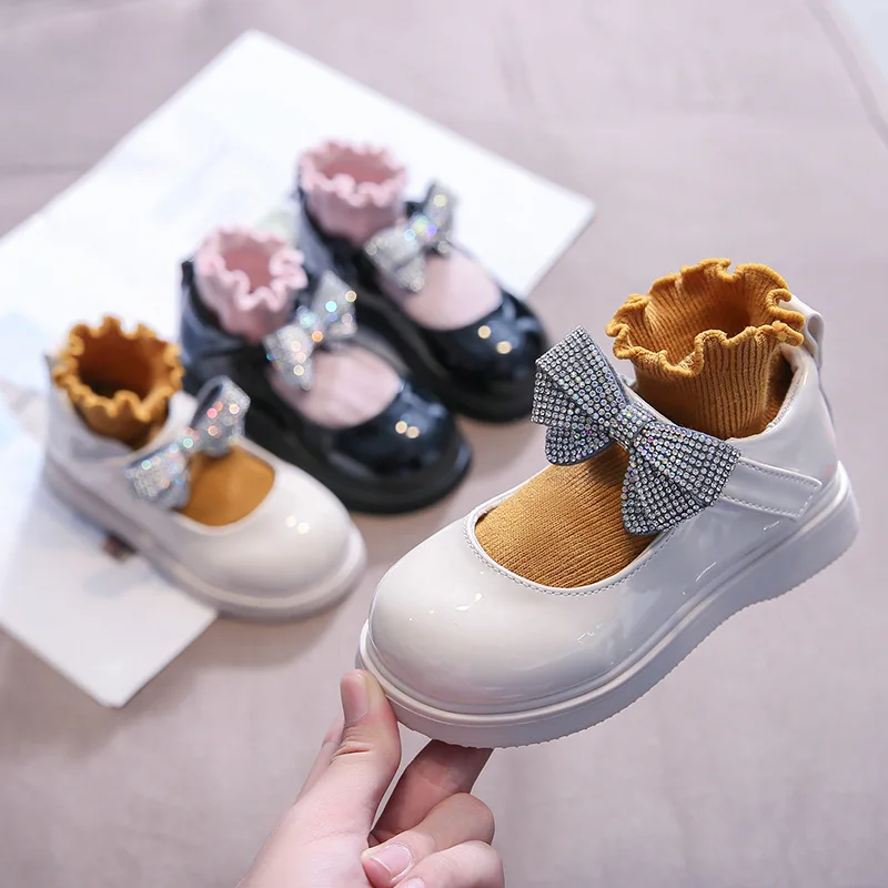 Spring Autumn Kids Leather Shoes for Girls Toddlers with Bow Glitter Princess Sweet Children Mary Janes Flats Black for Party
Spring Autumn Kids Leather Shoes for Girls Toddlers with Bow Glitter Princess Sweet Children Mary Janes Flats Black for Party