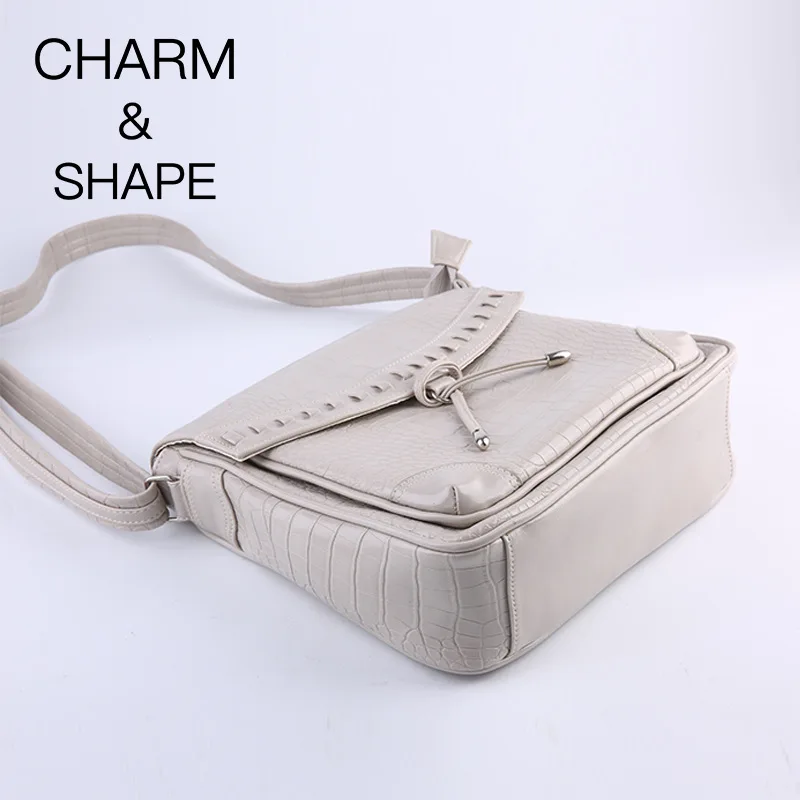 Women Soft Leather Handbags Women Crocodile Print Messenger Bags Designer Crossbody Bag Women Large Capacity Tote Shoulder Bag
Women Soft Leather Handbags Women Crocodile Print Messenger Bags Designer Crossbody Bag Women Large Capacity Tote Shoulder Bag