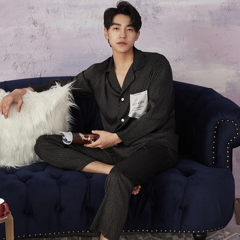 Couple Pajamas Set Spring New Faux Silk Sleepwear Loungewear For Men Print 2PCS Shirt&Pant Satin Home Clothes Intimate Lingerie
Couple Pajamas Set Spring New Faux Silk Sleepwear Loungewear For Men Print 2PCS Shirt&Pant Satin Home Clothes Intimate Lingerie