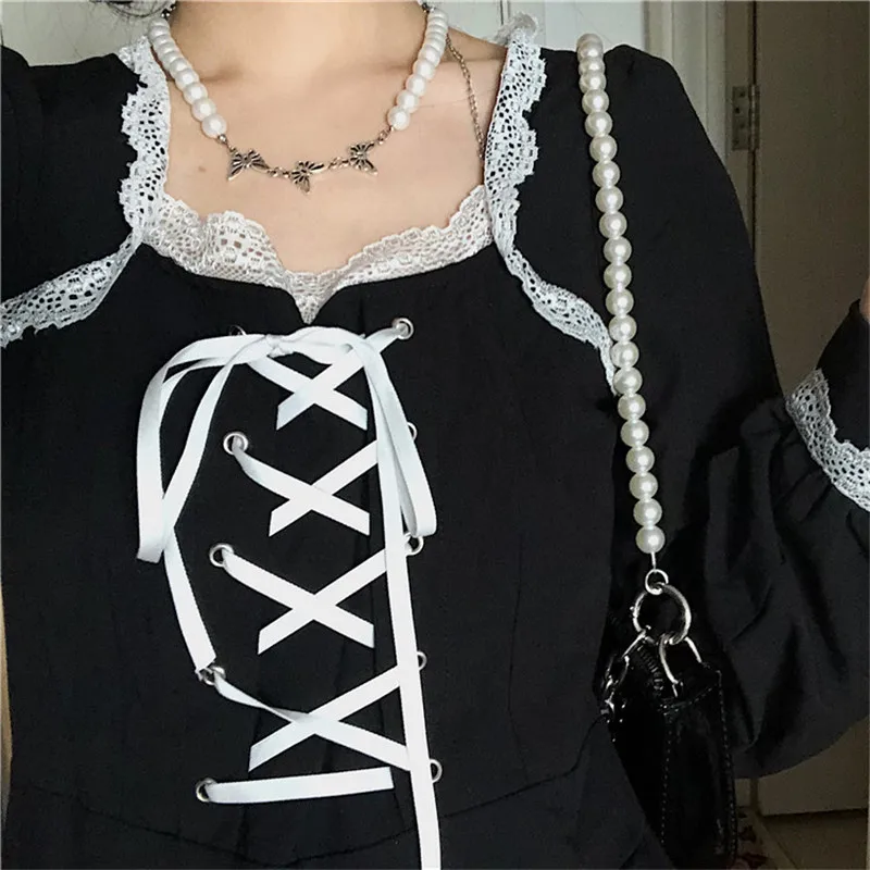 Japanese Gothic Women Black Mini Dress Square Collar Bandage Punk Style Halloween Dress Cute Kawaii Lace Ruffles Cosplay Costume 
Japanese Gothic Women Black Mini Dress Square Collar Bandage Punk Style Halloween Dress Cute Kawaii Lace Ruffles Cosplay Costume