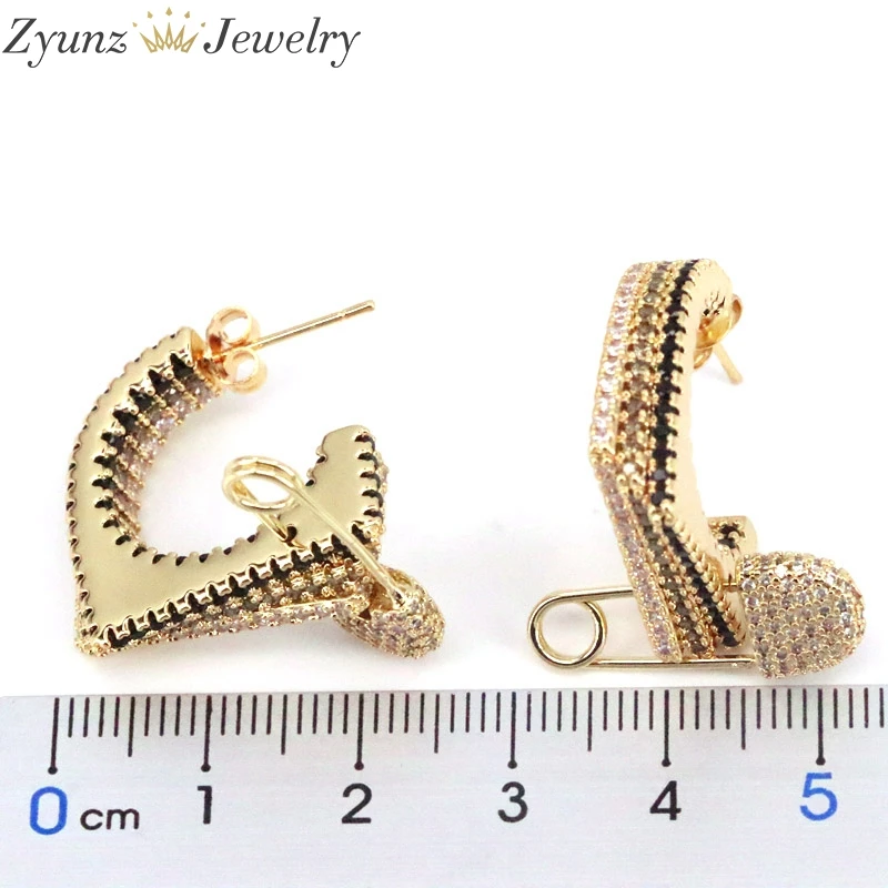 3 Pairs, Women jewelry Gold Silver color cz paved safety pin paperclip geometric stud earring fashion 
3 Pairs, Women jewelry Gold Silver color cz paved safety pin paperclip geometric stud earring fashion