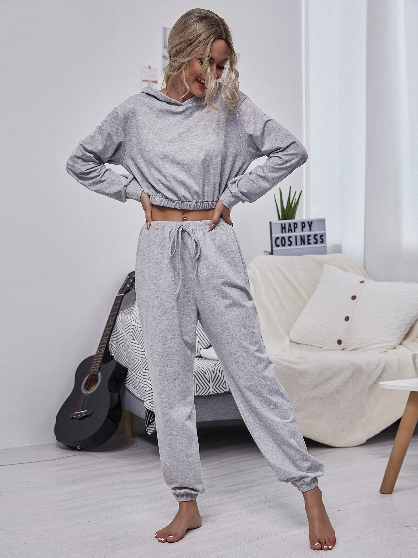 Spring Autumn Tracksuit Women Sports 2 Pieces Sets Sweatshirts Gym Fitness Loose Pants + Hoodie Fleece Cropped Shirts Sport Suit 
Spring Autumn Tracksuit Women Sports 2 Pieces Sets Sweatshirts Gym Fitness Loose Pants + Hoodie Fleece Cropped Shirts Sport Suit