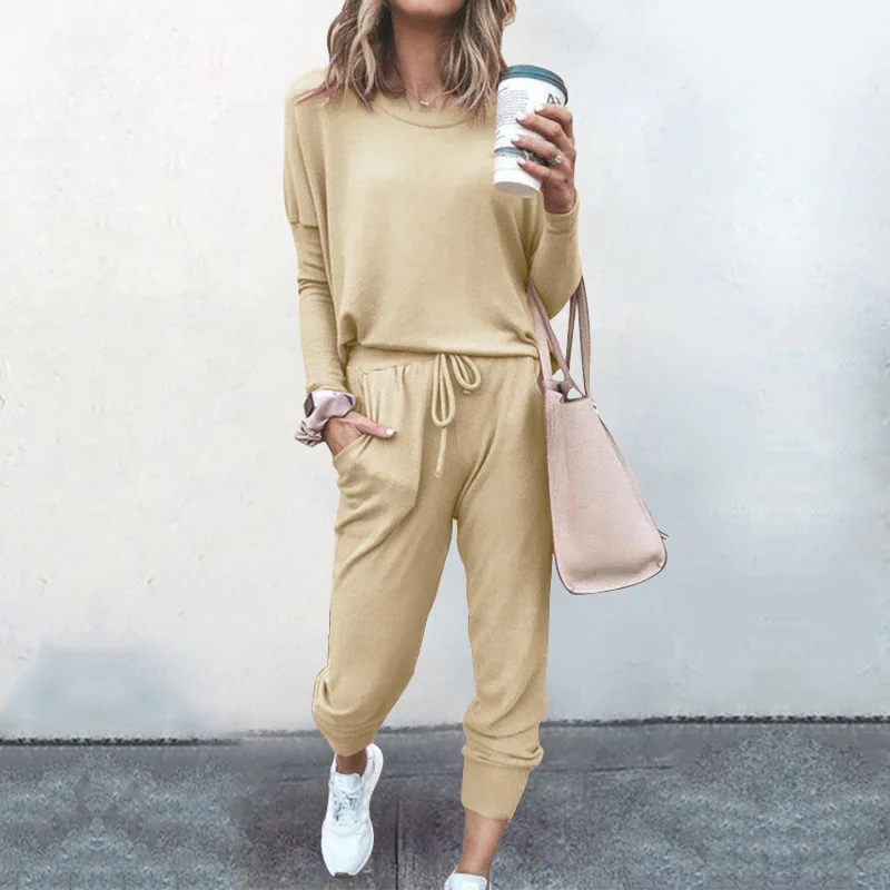 2020 Autumn Fashion Tracksuit 2 Piece Women Set Oversize Sweatshirt Loose Sweatpants Joggers Sport Suit Women Outfits Sweatsuit
2020 Autumn Fashion Tracksuit 2 Piece Women Set Oversize Sweatshirt Loose Sweatpants Joggers Sport Suit Women Outfits Sweatsuit